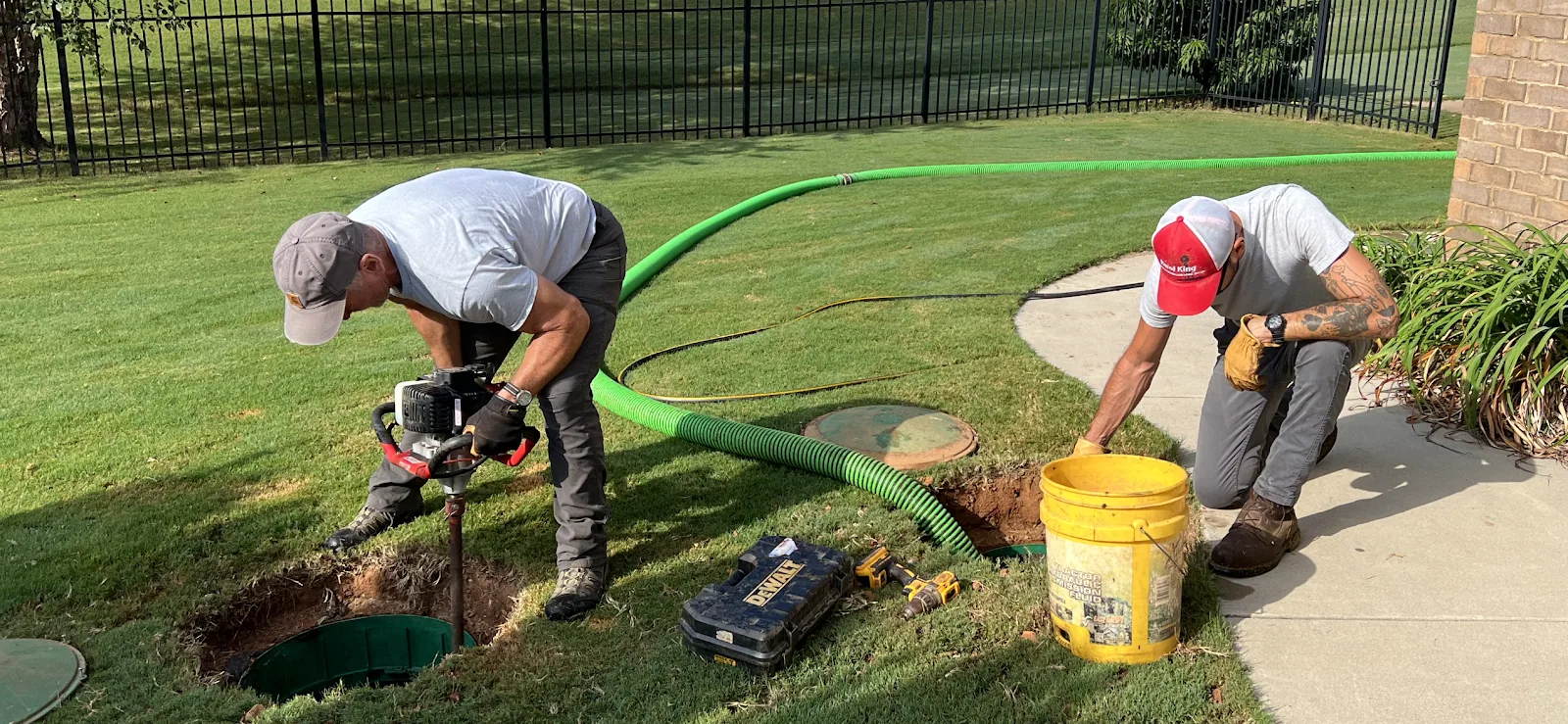 Aardvark crew pumping a septic tank in North Alabama